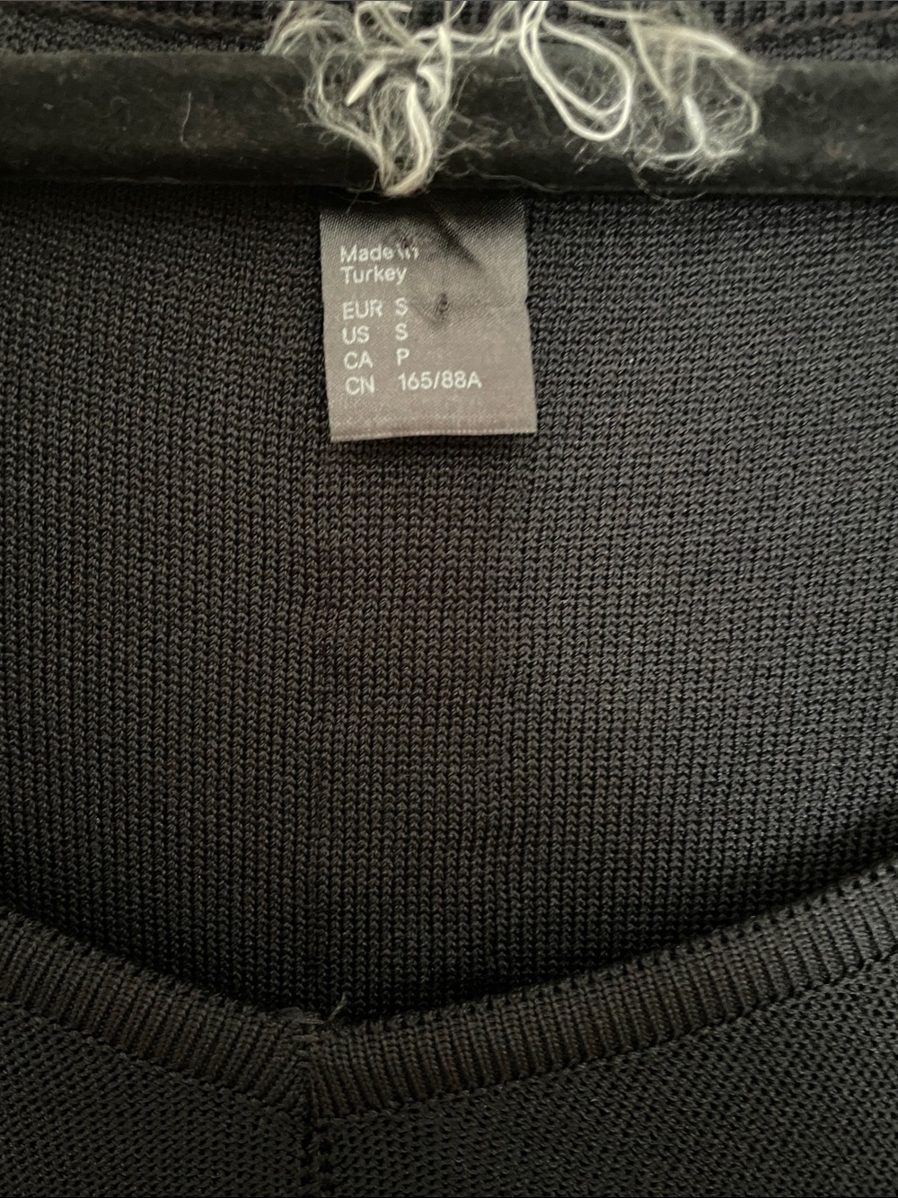 H&M Black V-Neck Bodycon Dress Metal Hook Back - Picture 5 of 8